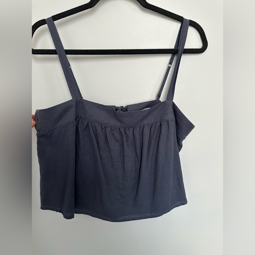 Abercrombie square-neck flowy tank. Size M